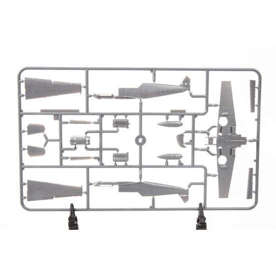 Eduard 7033 1/72 Bf 109E-4 Plastic for Aircraft Profipack