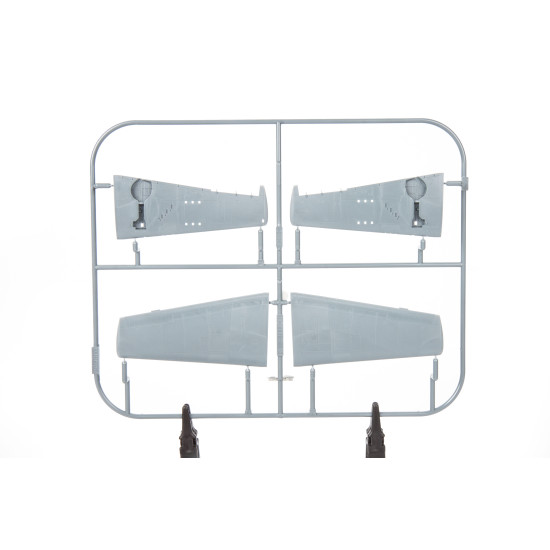 Eduard 7077 1/72 F6F-5 Plastic for Aircraft Profipack Eduard 7077 1/72 F6F-5 Plastic for Aircraft Profipack