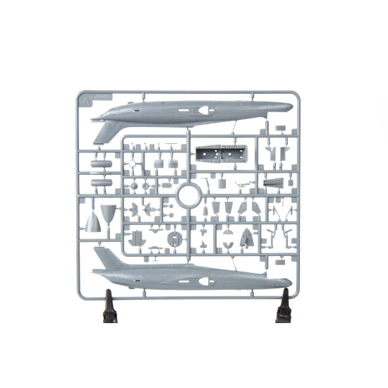 Eduard 7096 1/72 L-29 Delfin Plastic for Aircraft Profipack