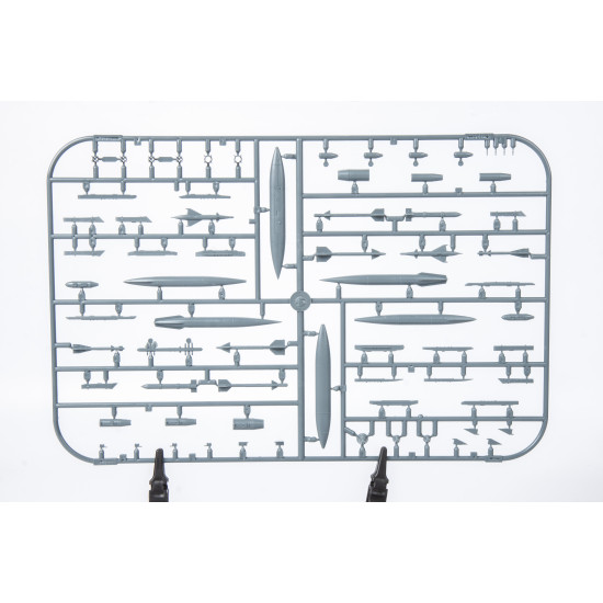 Eduard 7469 1/72 MiG-21MF Interceptor Plastic for Aircraft Weekend edition