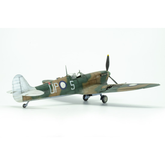 Eduard 82126 1/48 Spitfire Mk.Vc TROP Plastic for Aircraft Profipack