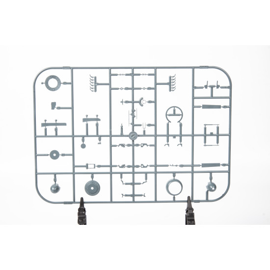 Eduard 84102 1/48 Fw 190D-9 Plastic for Aircraft Weekend edition