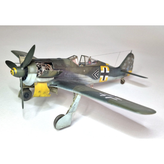 Eduard 84118 1/48 Fw 190A-5 light fighter Plastic for Aircraft Weekend edition