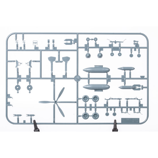 Eduard 84189 1/48 A6M2 Zero Type 21 Plastic for Aircraft Weekend edition Eduard 84189 1/48 A6M2 Zero Type 21 Plastic for Aircraft Weekend edition