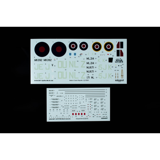 Eduard 84199 1/48 Spitfire Mk.IXc late Plastic for Aircraft Weekend edition