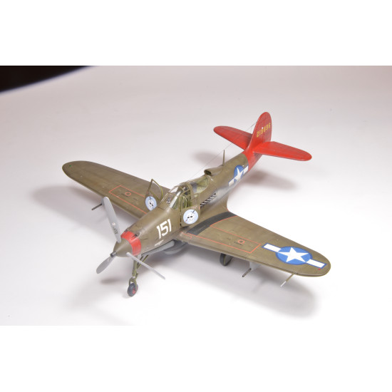 Eduard 8470 1/48 P-39Q Airacobra Plastic for Aircraft Weekend edition