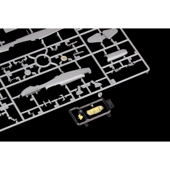 Eduard CX634 1/72 Yak-9D Sticker for Aircraft