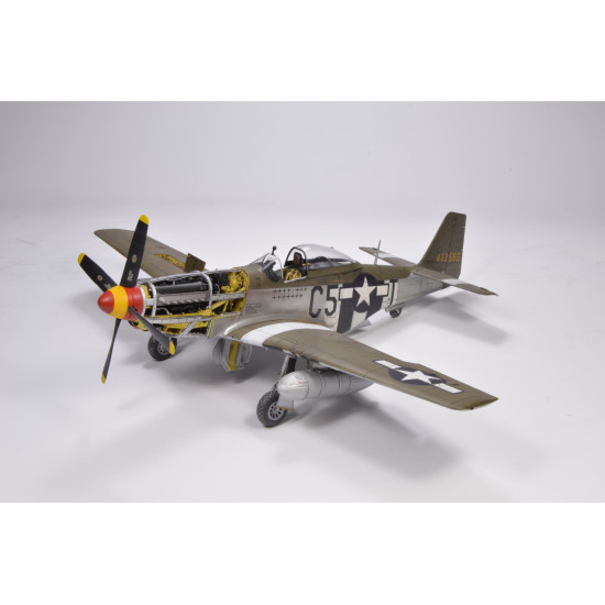 Eduard D48077 1/48 P-51D-5 “357th FG“ Decal for Aircraft Eduard D48077 1/48 P-51D-5 “357th FG“ Decal for Aircraft