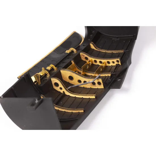 Eduard 32491 1/32 A-20J/K / Boston Mk.IV main wheel well Photo-Etched for Aircraft Photo etched set