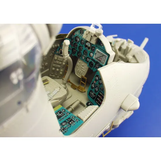 Eduard 32521 1/35 Mi-24V Hind interior Photo-Etched for Aircraft Photo etched set
