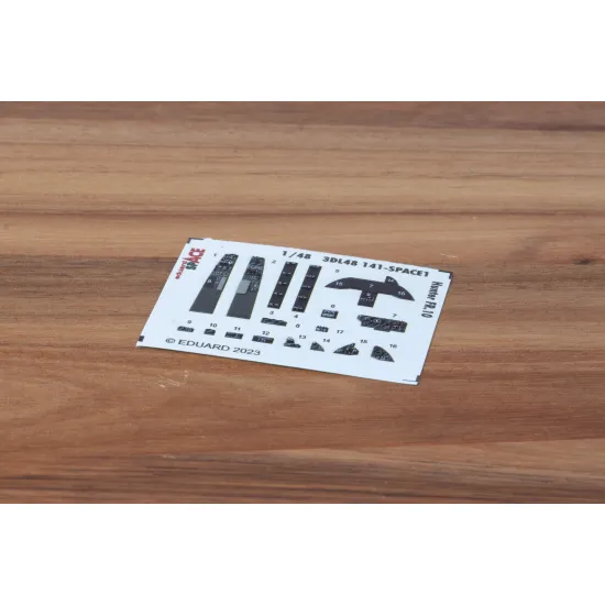 Eduard 3DL48141 1/48 Hunter FR.10 SPACE 3D Decal for Aircraft Space