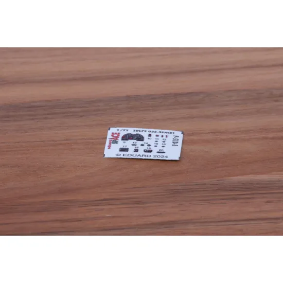 Eduard 3DL72035 1/72 P-51D-5 SPACE 3D Decal for Aircraft Space