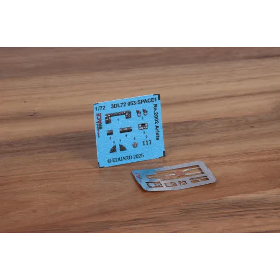 Eduard 3DL72053 1/72 Re.2002 Ariete SPACE ITALERI 3D Decal for Aircraft Space