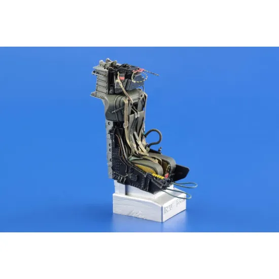 Eduard 632048 1/32 F-104 MB.7 ejection seat Brassin for Aircraft