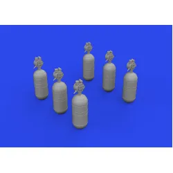 Eduard 632200 1/32 WWII USAAF oxygen cylinder A-6 PRINT Brassin for Aircraft