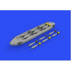 Eduard 648566 1/48 SUU-20 dispenser w/ BDU-33 & Mk.76 bombs Brassin for Aircraft