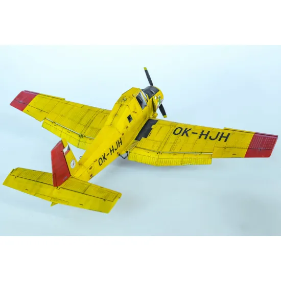 Eduard 7456 1/72 Z-37A Čmelák Plastic for Aircraft Weekend edition