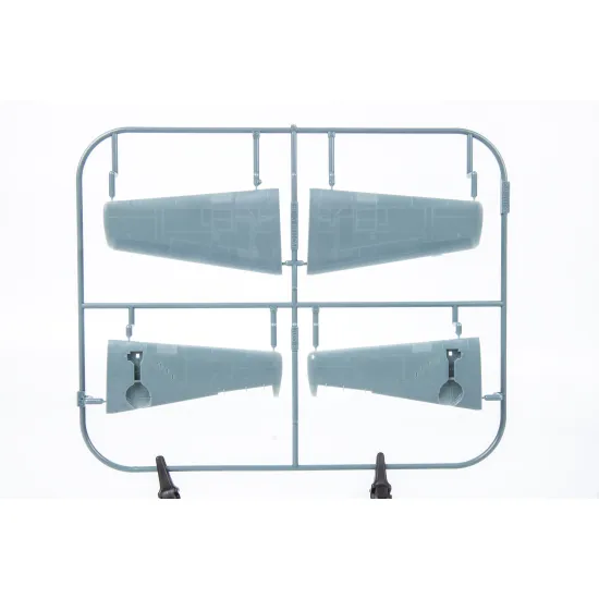 Eduard 7457 1/72 F6F-3 Plastic for Aircraft Weekend edition