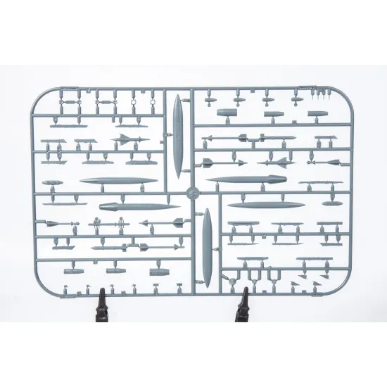 Eduard 7469 1/72 MiG-21MF Interceptor Plastic for Aircraft Weekend edition