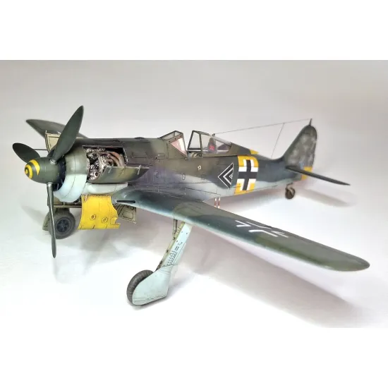 Eduard 84118 1/48 Fw 190A-5 light fighter Plastic for Aircraft Weekend edition