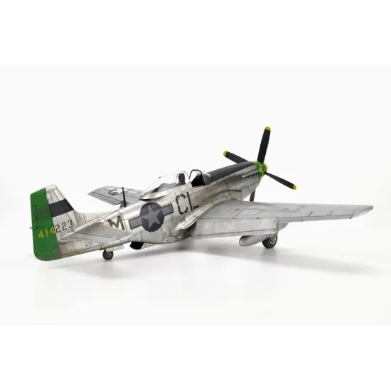 Eduard 84184 1/48 P-51D-10 Mustang Plastic for Aircraft Weekend edition