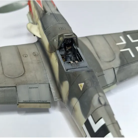 Eduard 84197 1/48 Bf 109K-4 Plastic for Aircraft Weekend edition