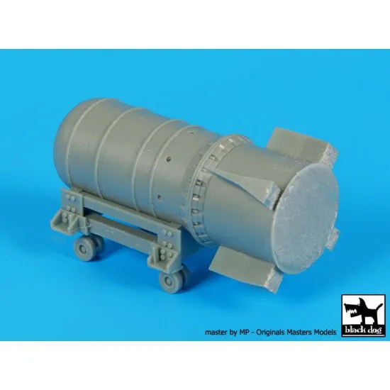 Black Dog A72038 1/72 Atom bomb Mark 36