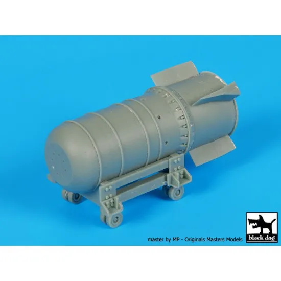 Black Dog A72038 1/72 Atom bomb Mark 36