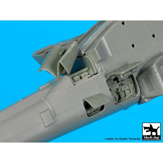 Black Dog A72080 1/72 AH-64 D Rear electronics for Academy