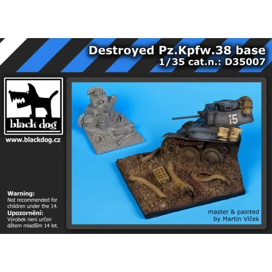Black Dog D35007 1/35 Destroyed Pz.Kpfw 38 base