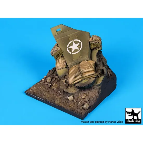 Black Dog D35092 1/35 Destroyed US M2 base