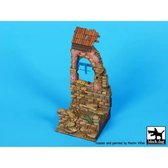 Black Dog D35103 135 House ruin Italy 1944 base