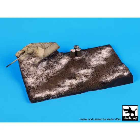 Black Dog D72021 1/72 Destroyed Jagdpanzer base
