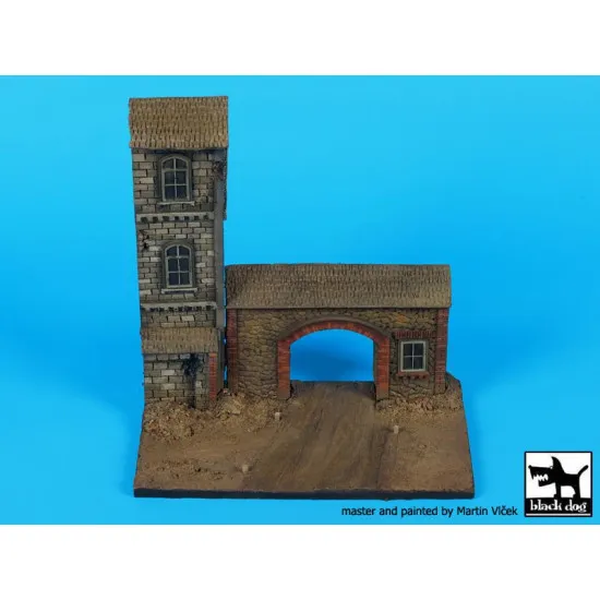 Black Dog D72046 172 House with gate base