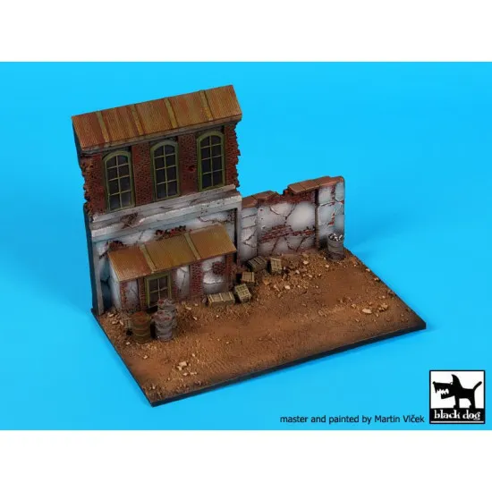 Black Dog D72058 1/72 Factory hall base