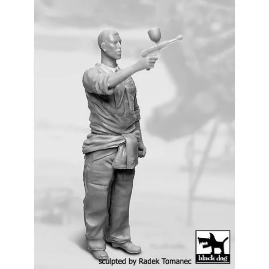 Black Dog F32061 1/32 Mechanics personnel USAAF 1940-45 #3