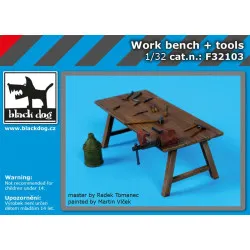 Black Dog F32103 1/32 Work bench + tools