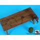 Black Dog F32103 1/32 Work bench + tools