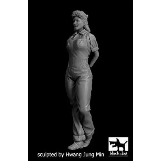 Black Dog F32114 1/32 US woman mechanic #1