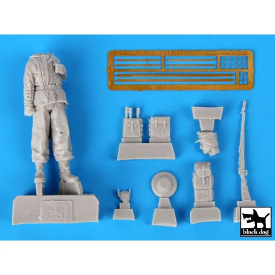 Black Dog F35020 1/35 Wehrmacht soldier 1944 Black Dog F35020 1/35 Wehrmacht soldier 1944