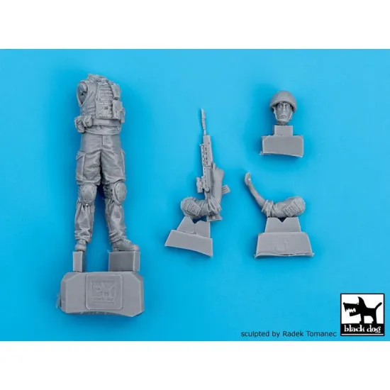 Black Dog F35034 1/35 British soldier in Afghanistan