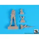 Black Dog F35134 1/35 US woman + soldier with dog