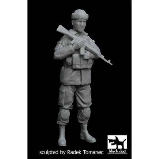 Black Dog F35145 1/35 Ukrainian army soldier #2