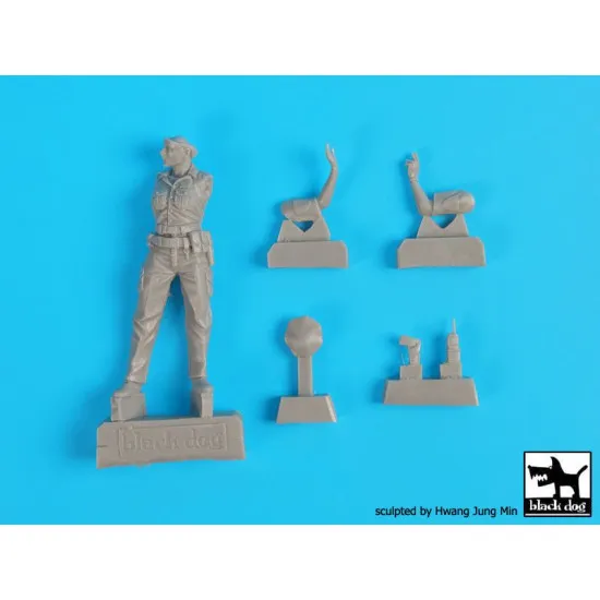 Black Dog F35169 1/35 N.Y. Policemen set