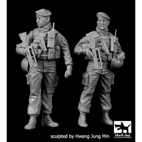 Black Dog F35175 1/35 French patrol Paris 2016 SET