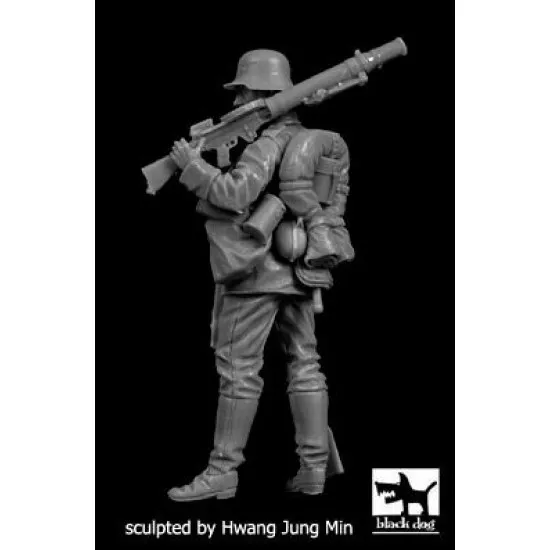 Black Dog F35197 1/35 German soldier WWI #1