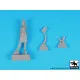 Black Dog F35234 1/35 Russian woman driver+trafic control