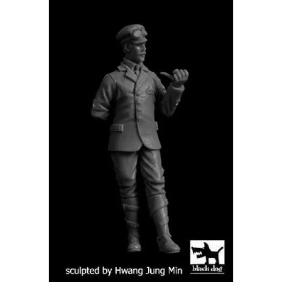 Black Dog F35256 1/35 Motorcyclist #1