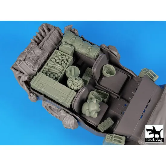 Black Dog T16005 1/16 US Jeep cabin accessories set