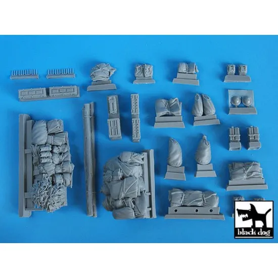 Black Dog T35022 1/35 British Priest accessories set for Academy